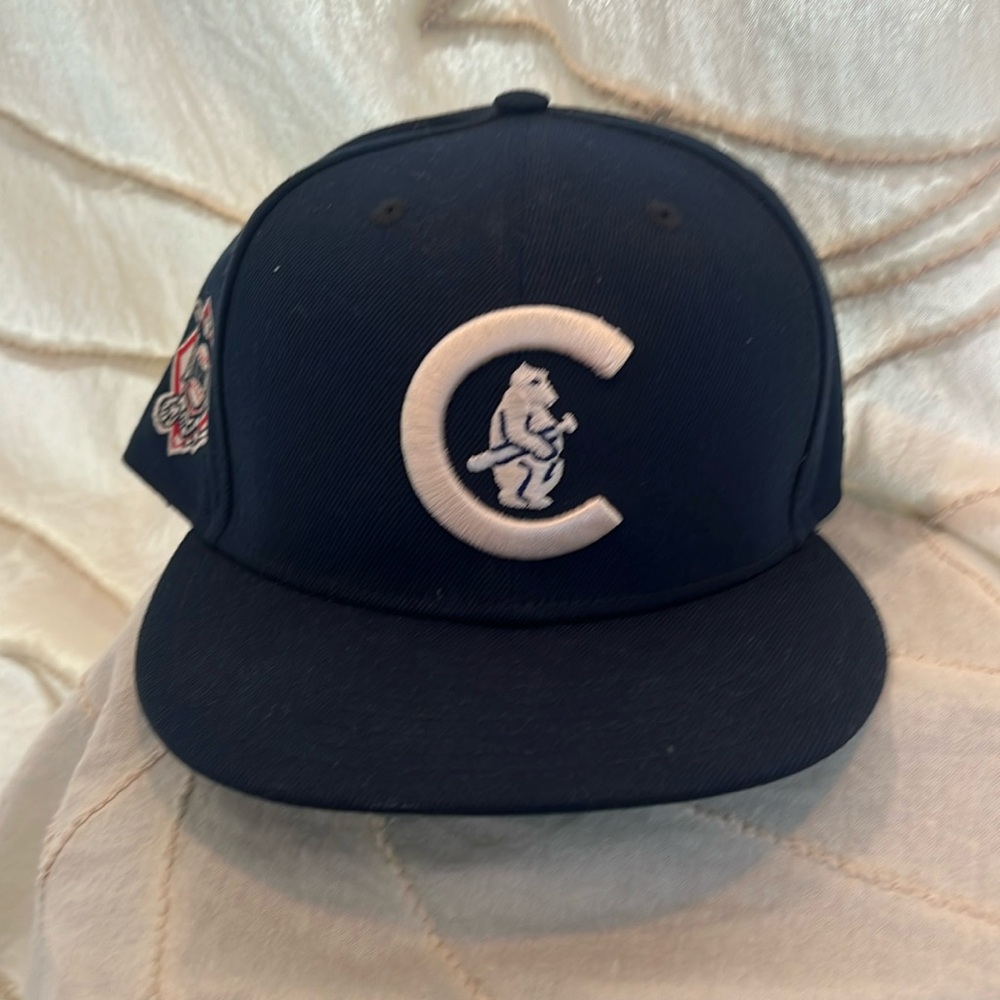 Chicago Cubs retro bear with bat logo fitted 7 5/8 hat